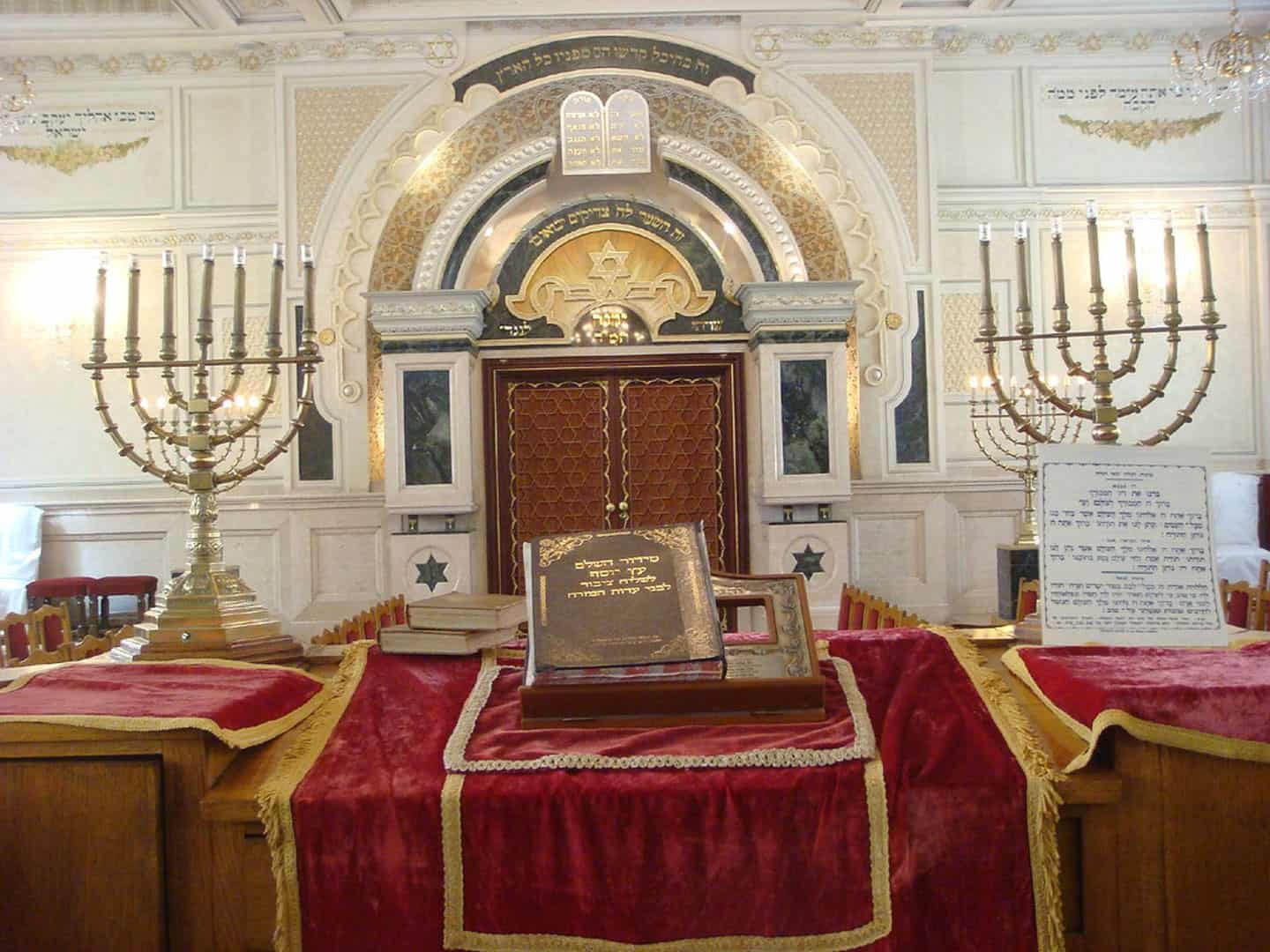 11 Day Morocco Jewish to learn about the Moroccan Jewish heritage alongside the starry Sahara Desert tour
